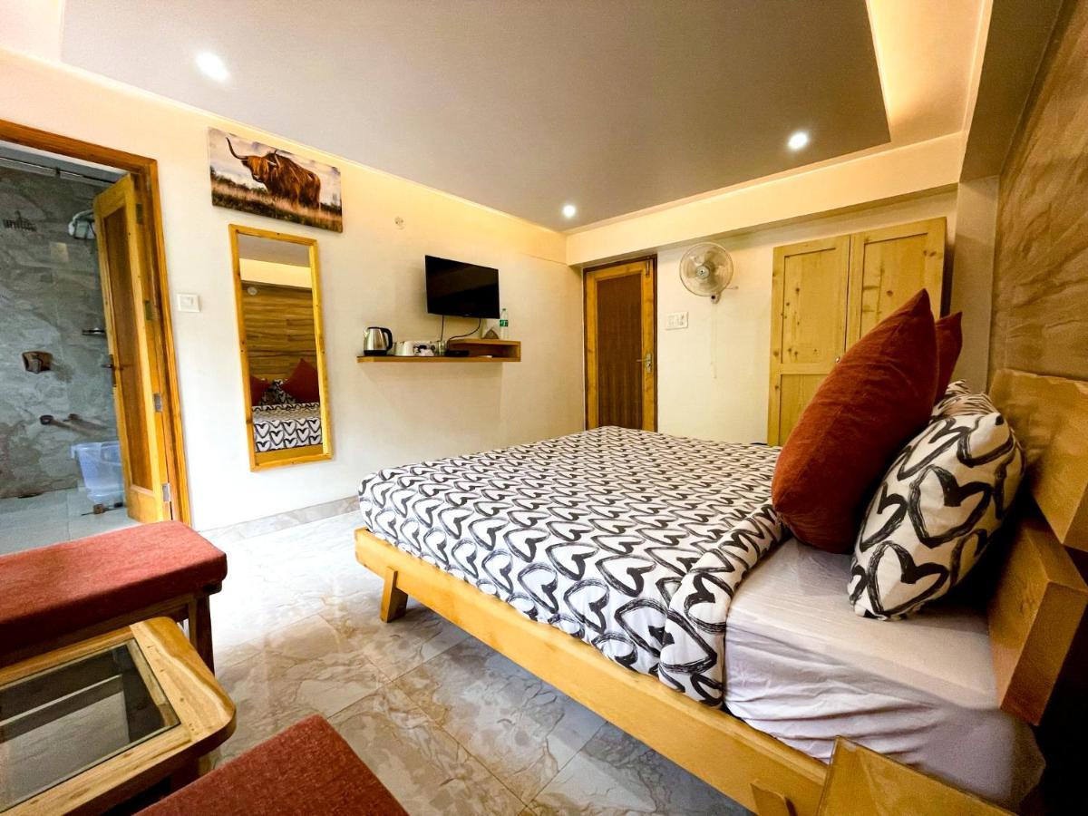 The Wild Yak Hotel Mandi Exterior photo